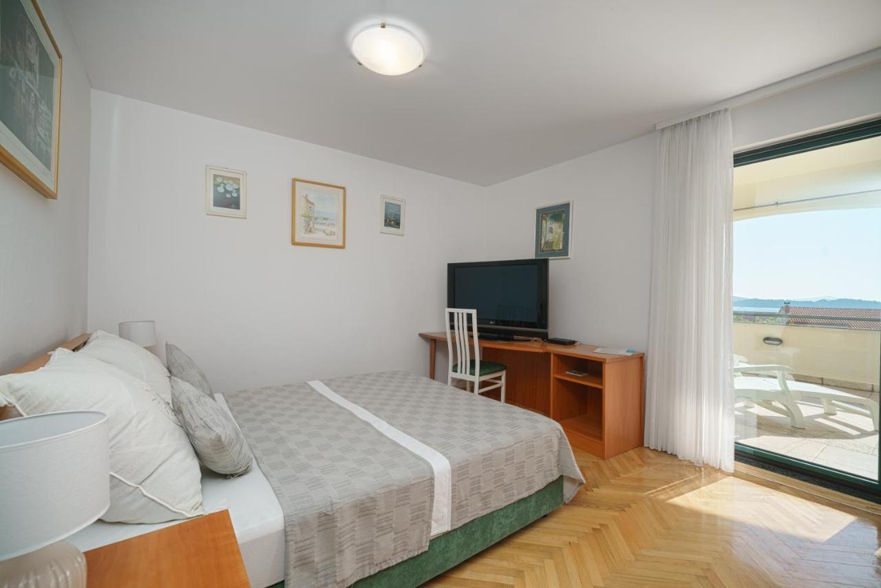Villa David Vodice Esterno foto
